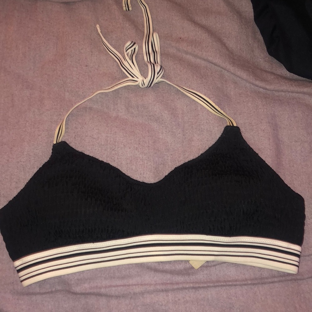 VS swim top